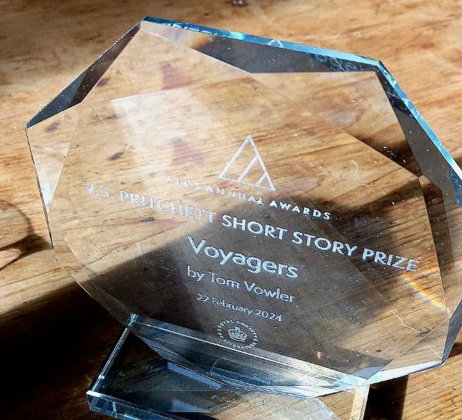 VS Pricthett Short Story Awarded to Tom Vowler