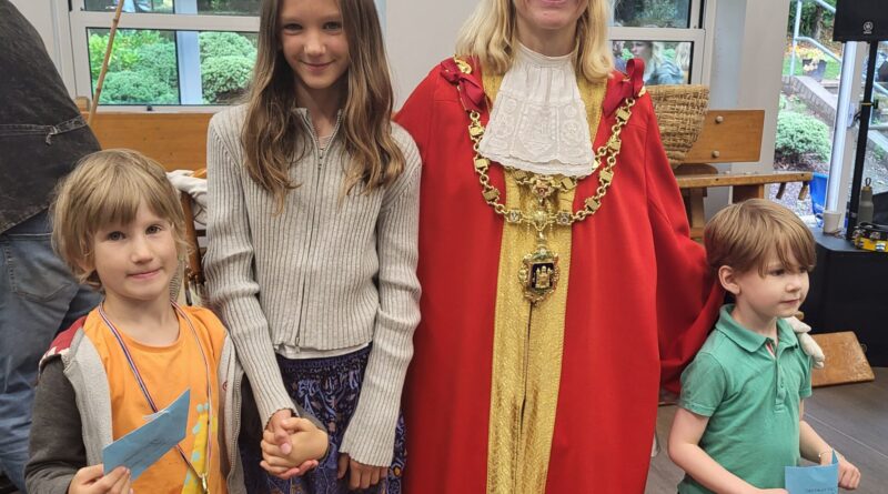 Totnes Carnival Prizewinners