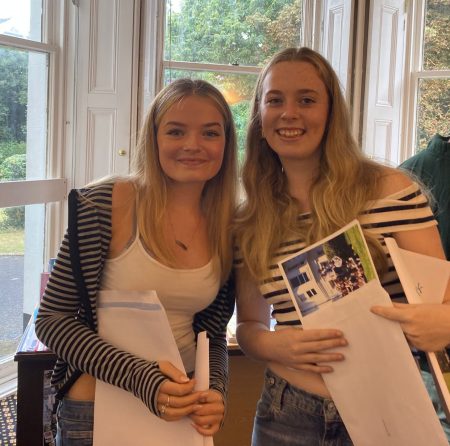 Mila and Annie - Kennicott