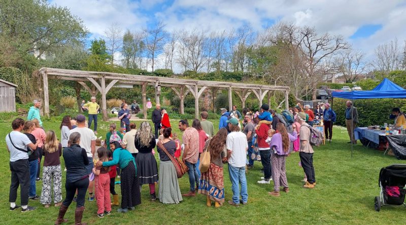 Easter Egg Hunt - Leechwell Gardens