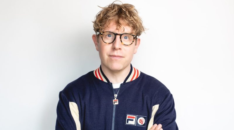 Josh Widdicombe